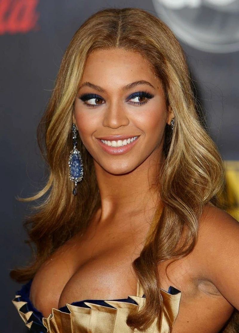 Beyonce Knowles-women and their pretties